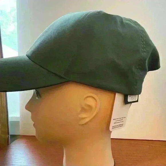 Club Monaco Unisex Ripstop Baseball Hat. Available in Grey or Green. NWT - Picture 2 of 12